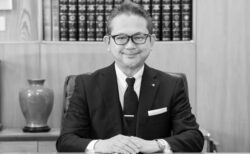 「先駆ける医学部」で「良医」を育成<br>〜「科学とヒューマニズムの融和」で次の50年へ～